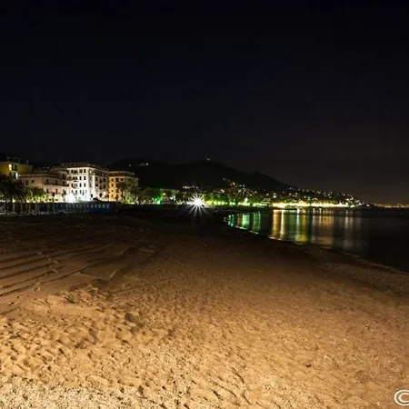 Casa Mare Centro ואראצה